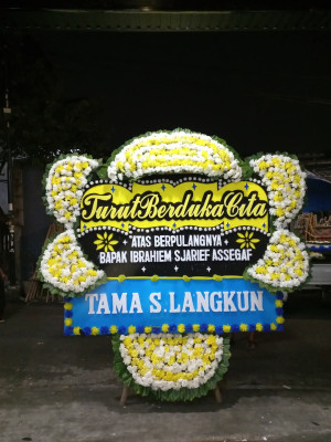 Papan Bunga Duka di Bandung Wetan